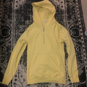 Tillys Ivy + Main Yellow Half Zip